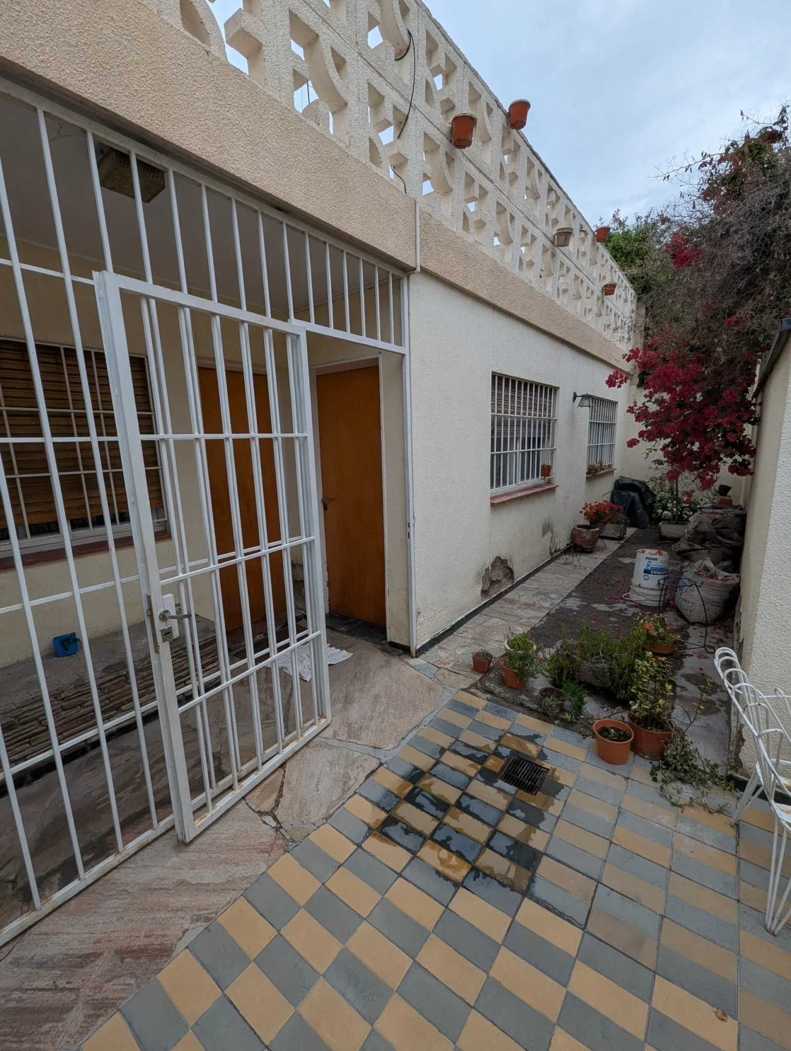 Casa en venta en Godoy Cruz - Imagen 1