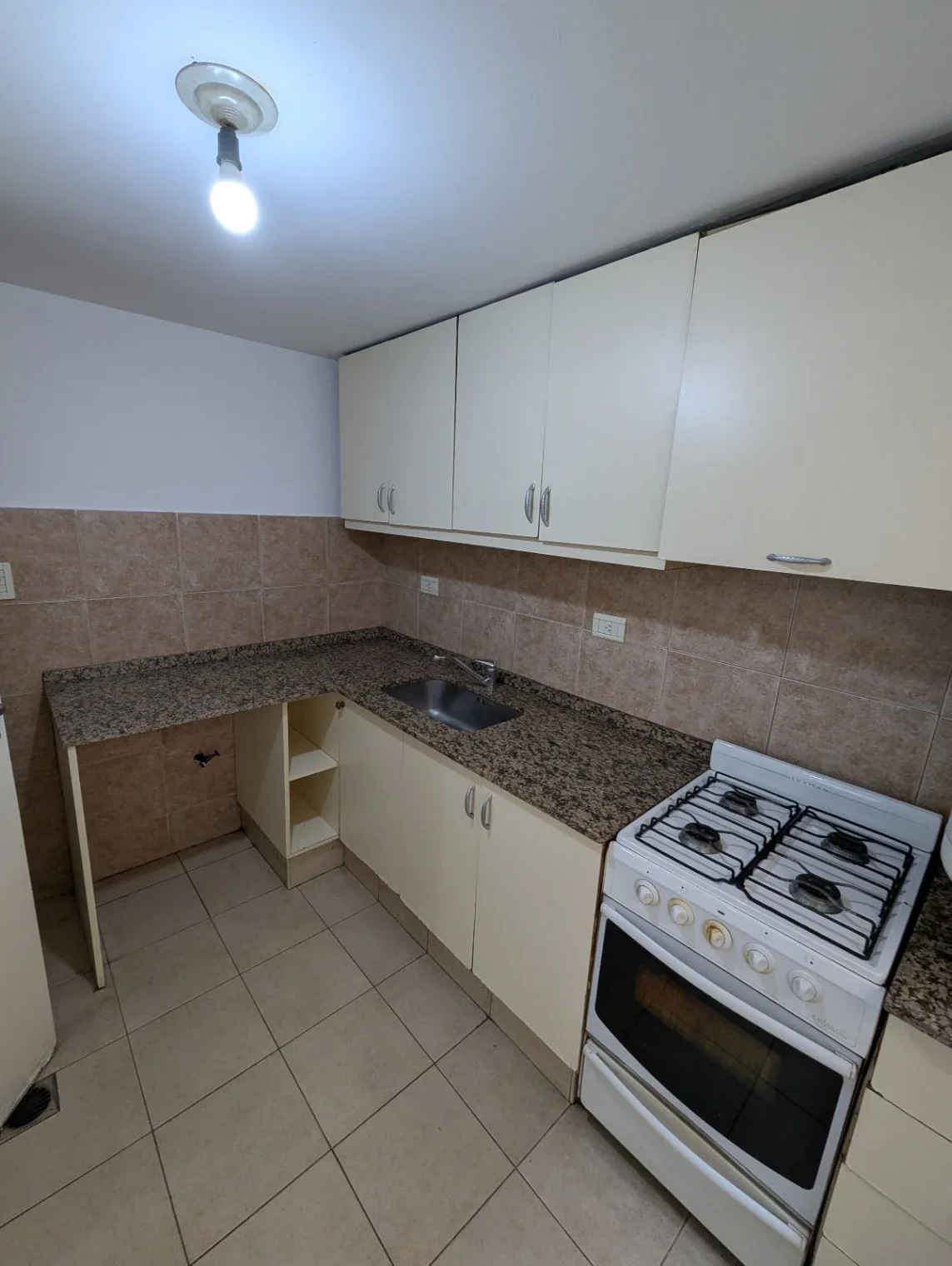 Departamento en alquiler en Godoy Cruz - Imagen 2
