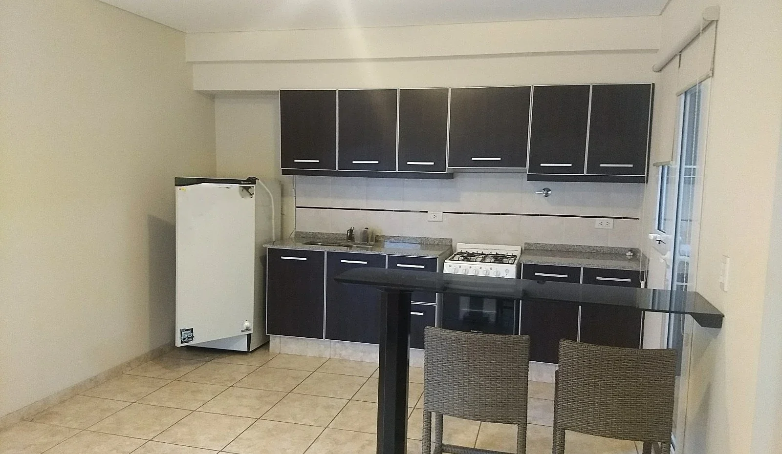 Departamento en venta c/ cochera en Godoy Cruz - Imagen 2