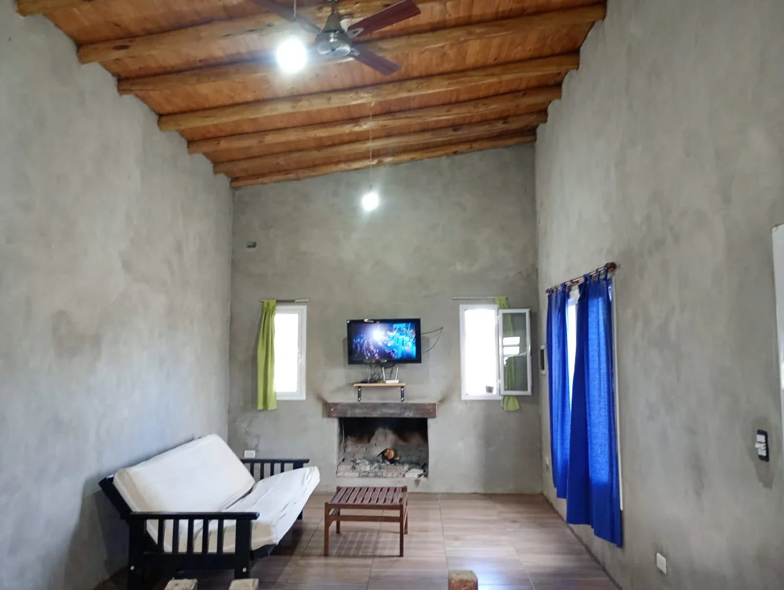 Casa en venta de 3 dormitorios c/ cochera en Las Paredes - Imagen 4