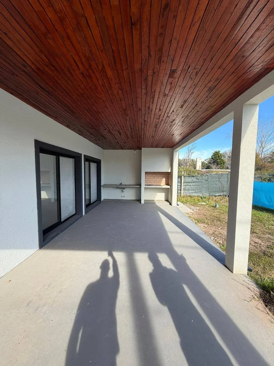 Casa en venta c/ cochera en Loma Verde - Imagen 3