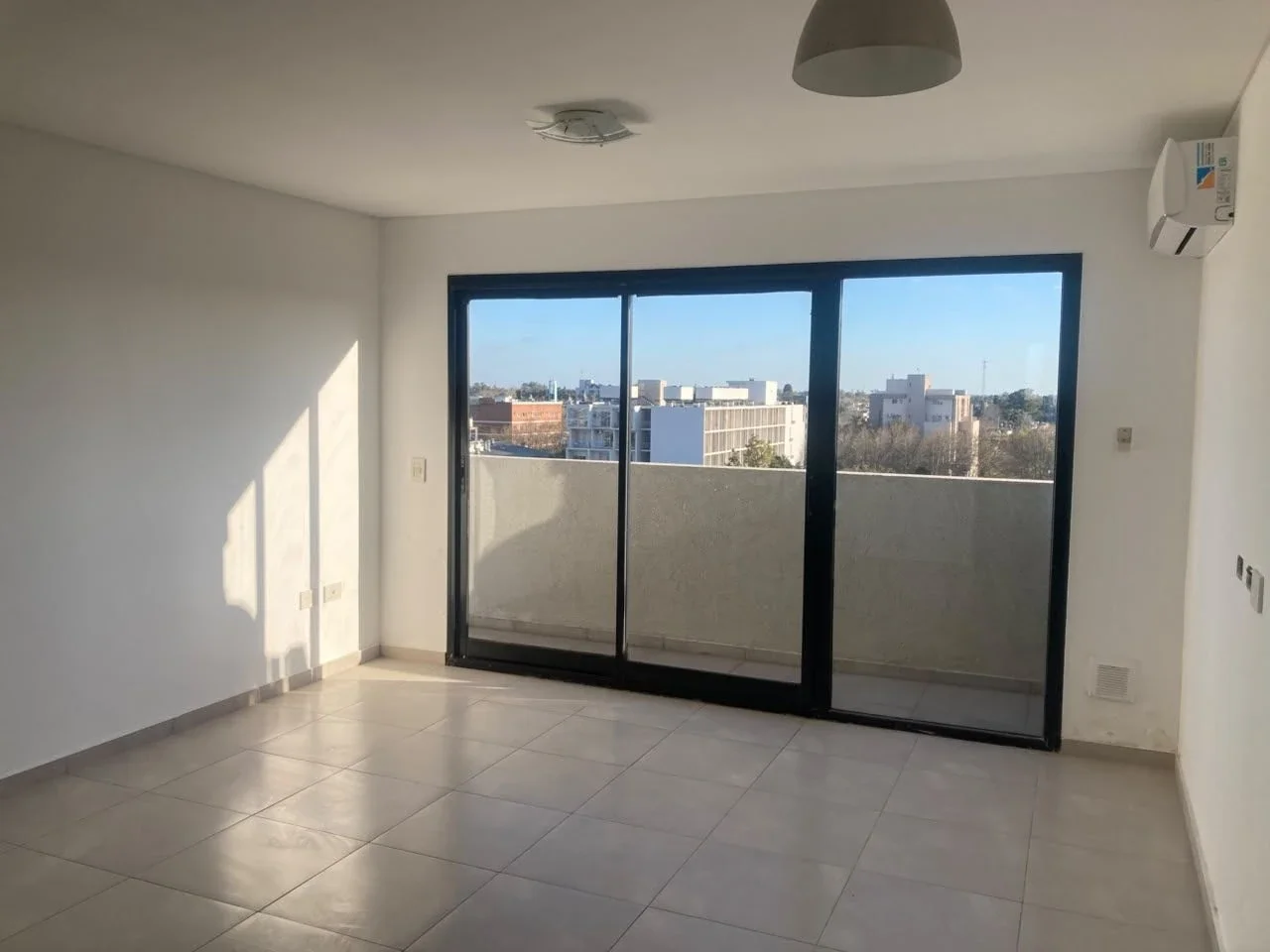 Monoambiente en Alquiler en Belén de Escobar - Imagen 5