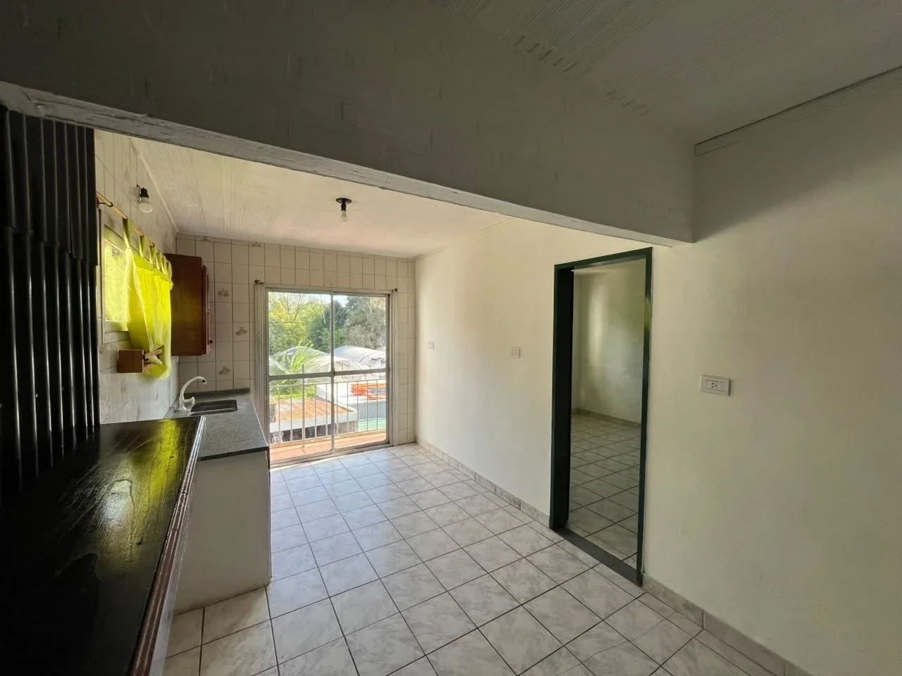Departamento en alquiler en Loma Verde - Imagen 1