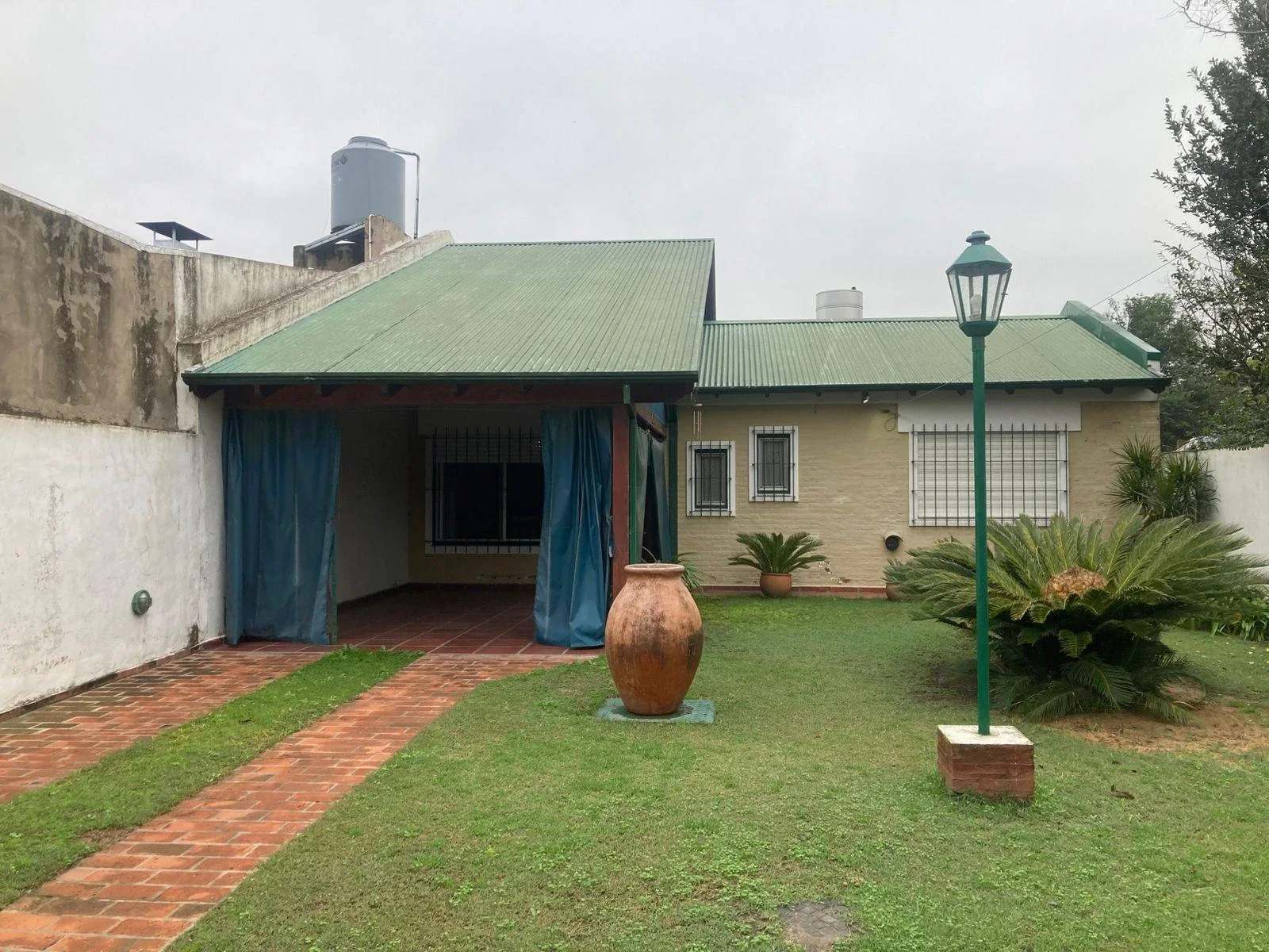 Casa en venta c/ cochera en Belén de Escobar - Imagen 2