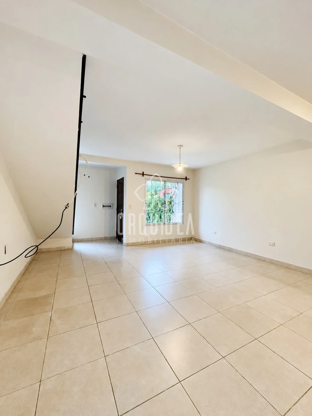 Dúplex en alquiler c/ cochera en San Lorenzo - Imagen 3