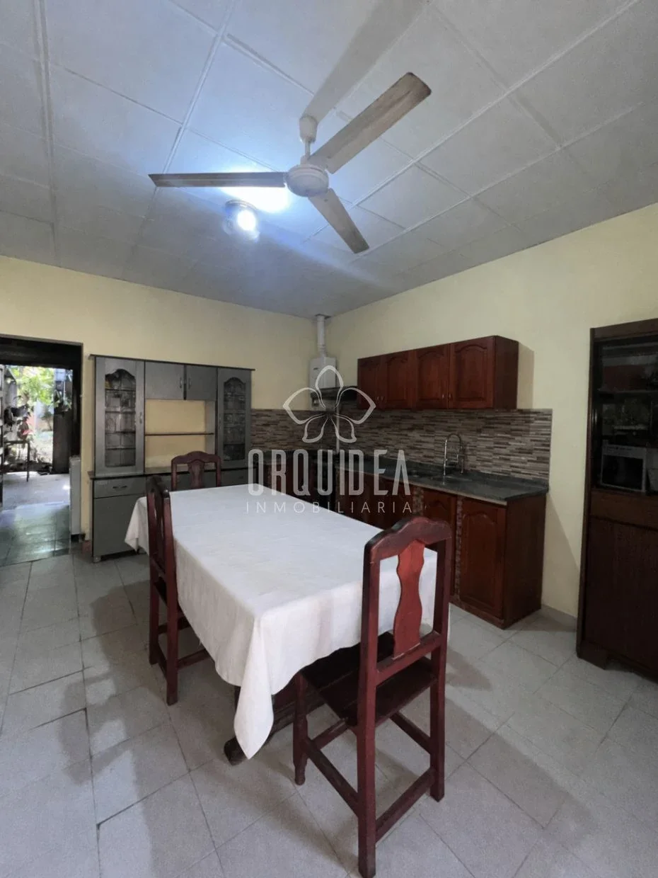 Casa en alquiler c/ 2 dorm. Barrio Naranjito en General Güemes - Imagen 4