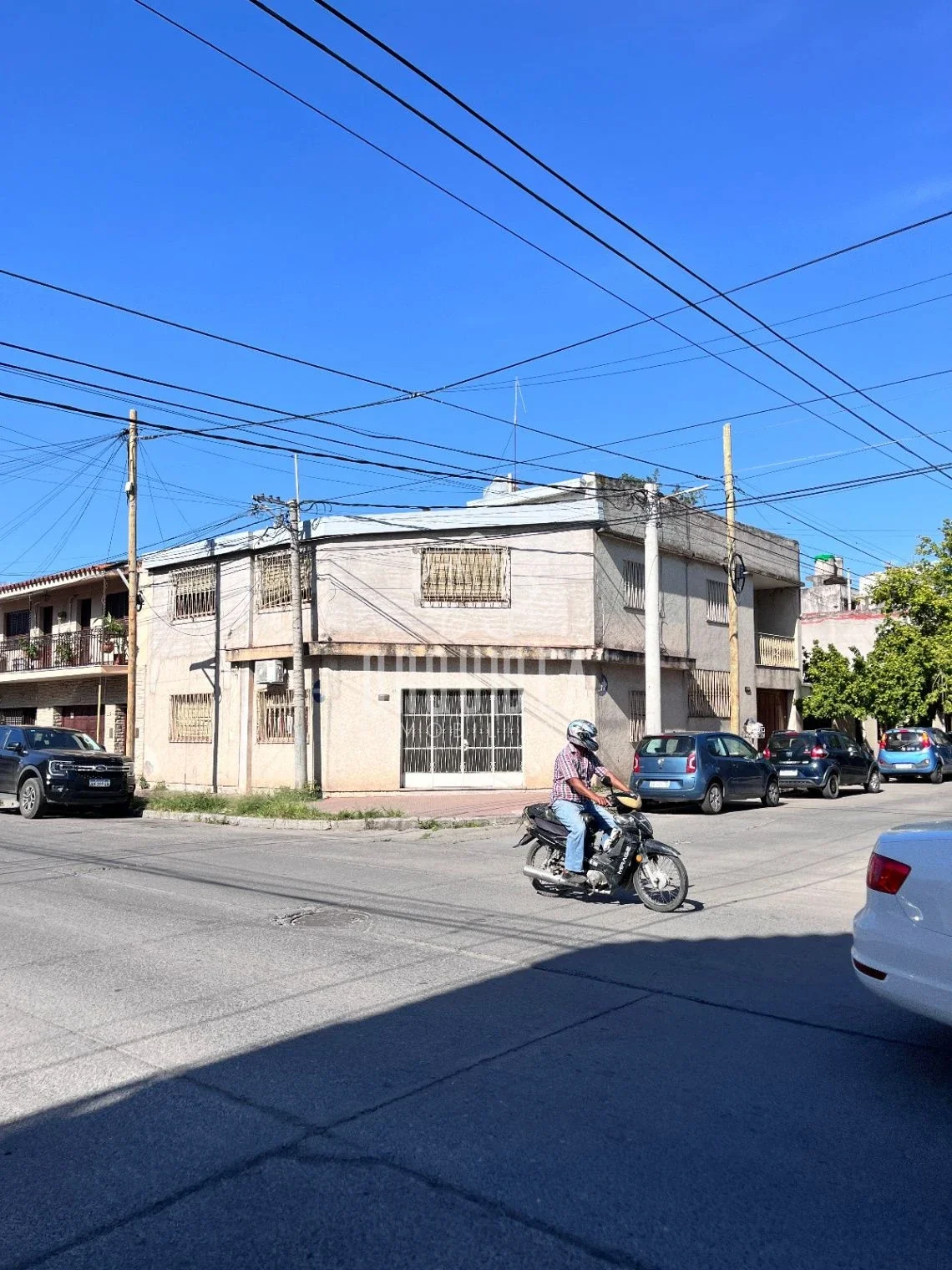 Casa en venta c/ cochera en Centro - Imagen 3