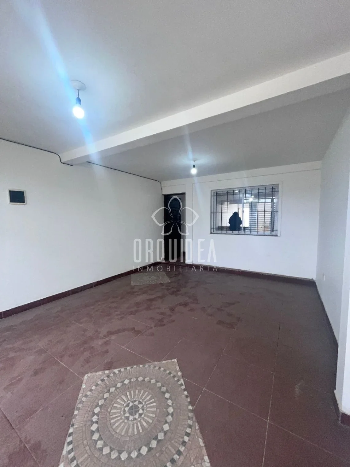 Dúplex en alquiler c/ cochera en Zona Sur - Imagen 3