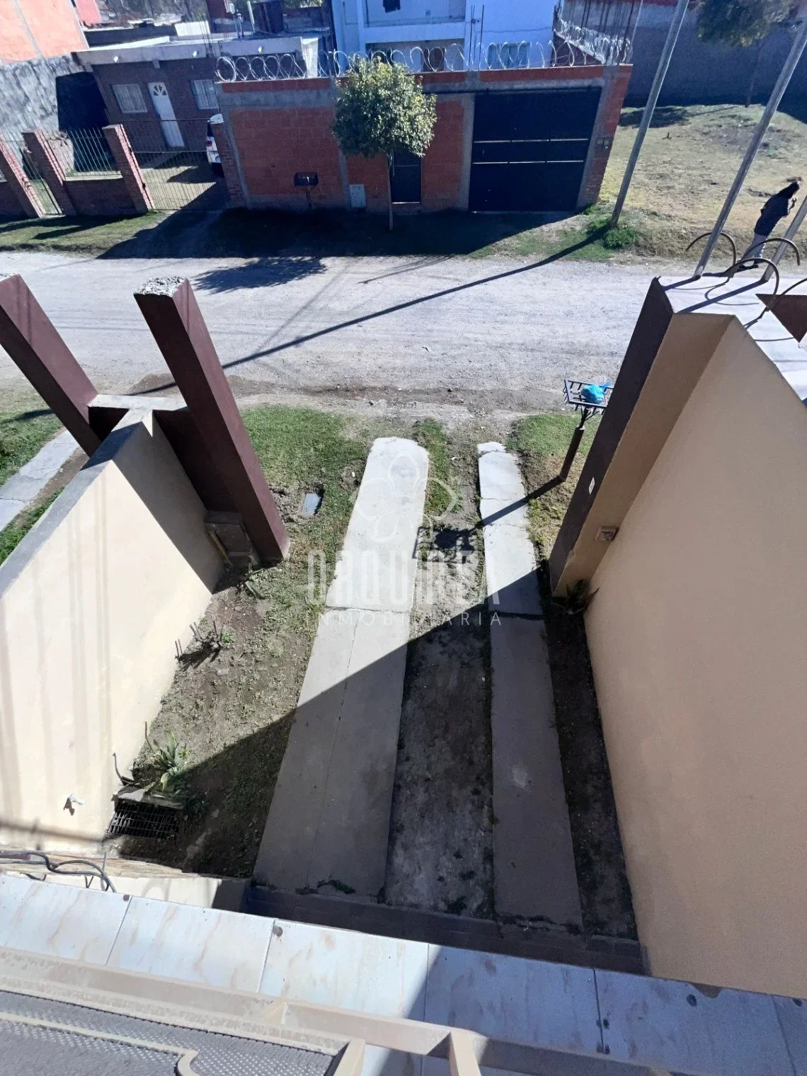 Dúplex en alquiler c/ cochera en Zona Sur - Imagen 3