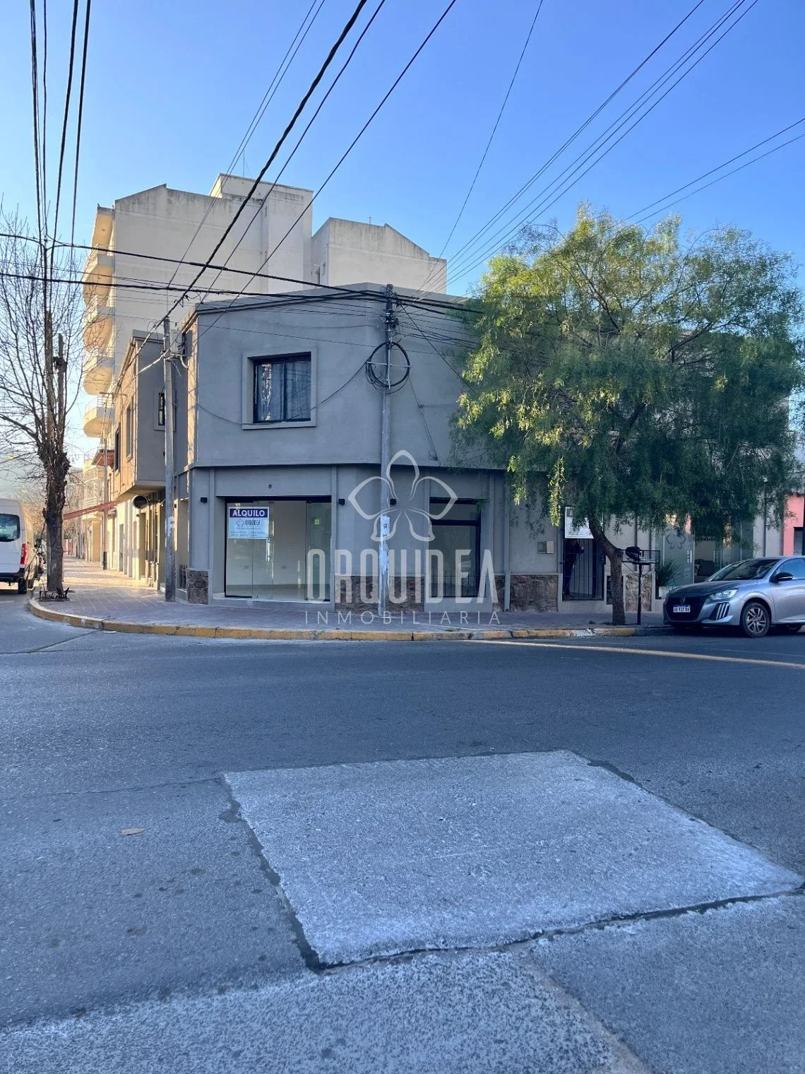 Local en alquiler pueyrredon al 1300 - Imagen 3