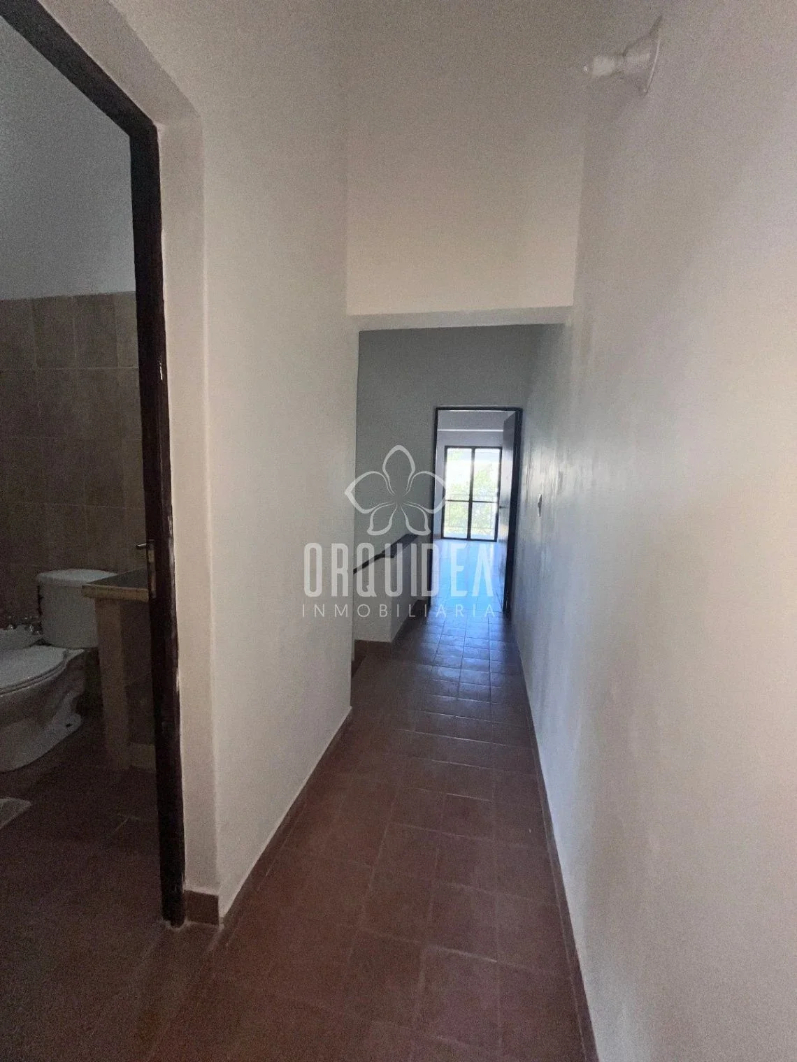 Dúplex en alquiler c/ cochera en Zona Sur - Imagen 5