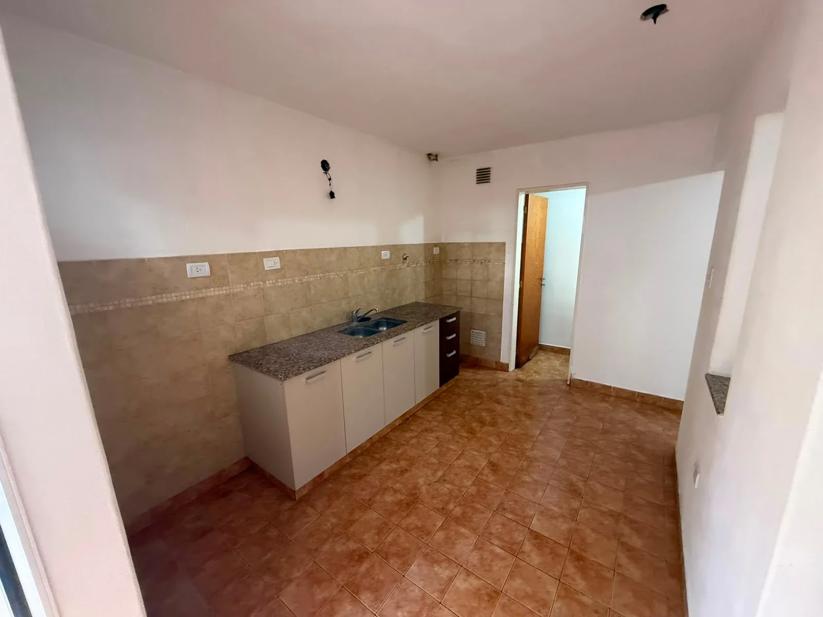 Departamento en alquiler en San Nicolás de los Arroyos - Imagen 1