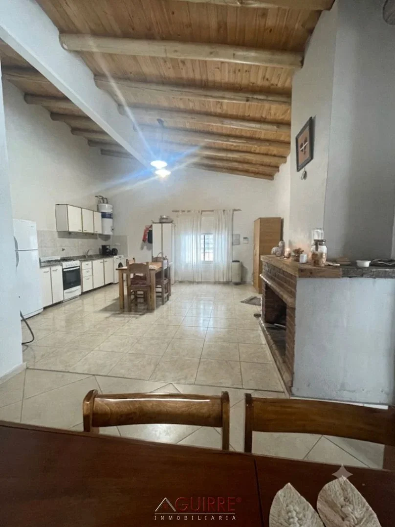 GRAN OPORTUNIDAD DE INVERSION "HERMOSA CASA QUINTA" - Imagen 1