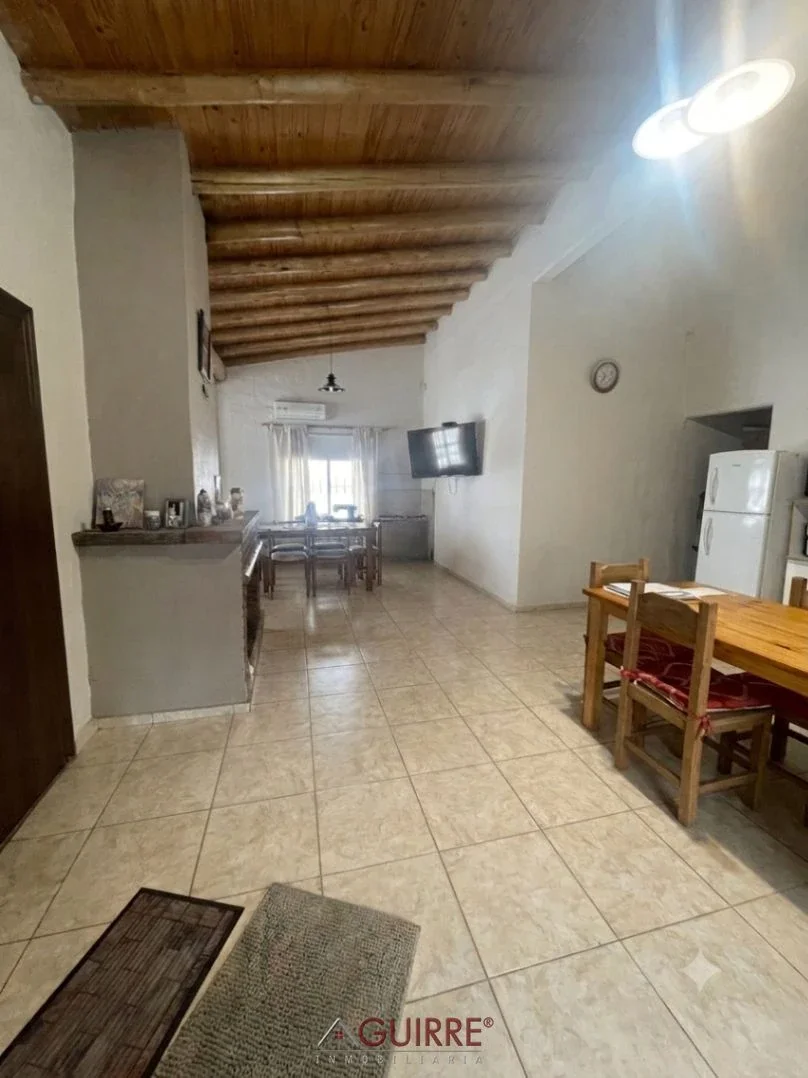 GRAN OPORTUNIDAD DE INVERSION "HERMOSA CASA QUINTA" - Imagen 2