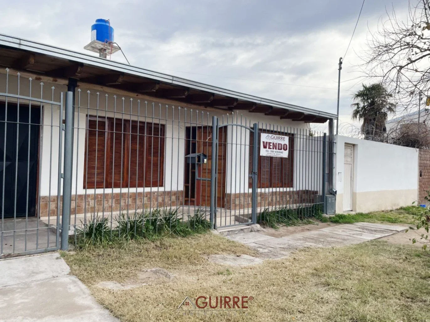 Casa en venta c/ cochera en San Rafael - Imagen 1
