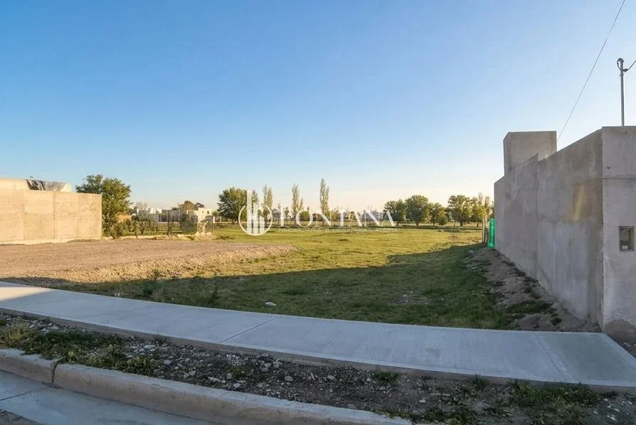 Terreno / Lote en venta de 375m2 ubicado en General Roca - Imagen 2