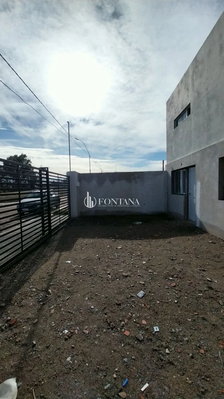 Departamento en venta c/ cochera en General Roca - Imagen 3