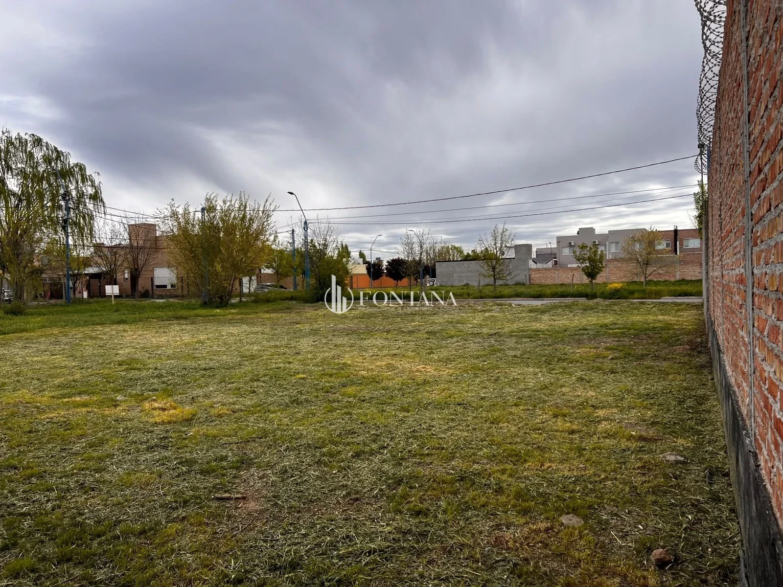 Lote Residencial 377,40m2 en calle México casi La Pampa, General Roca - Imagen 3