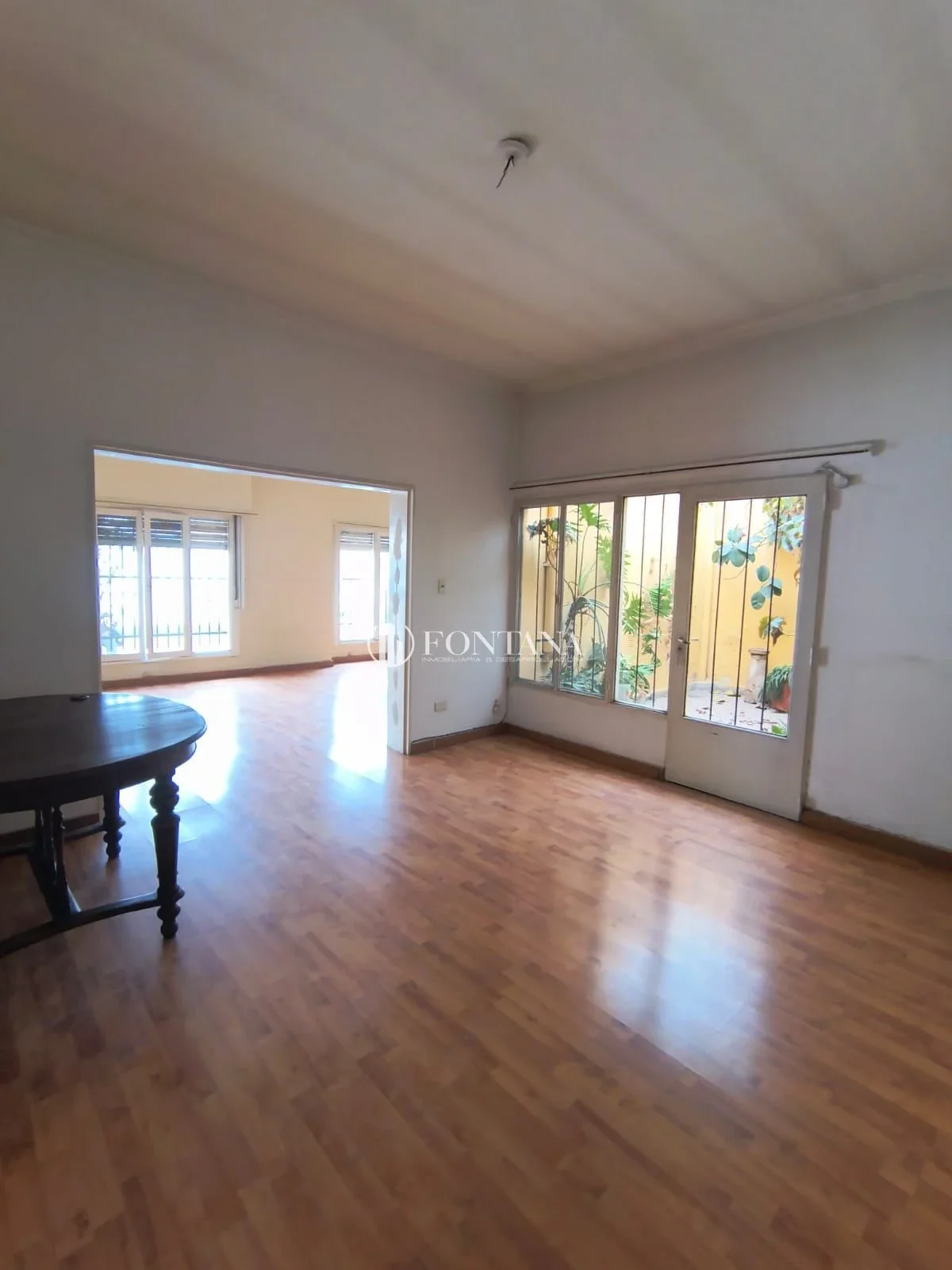 Casa en venta c/ cochera en General Roca - Imagen 3