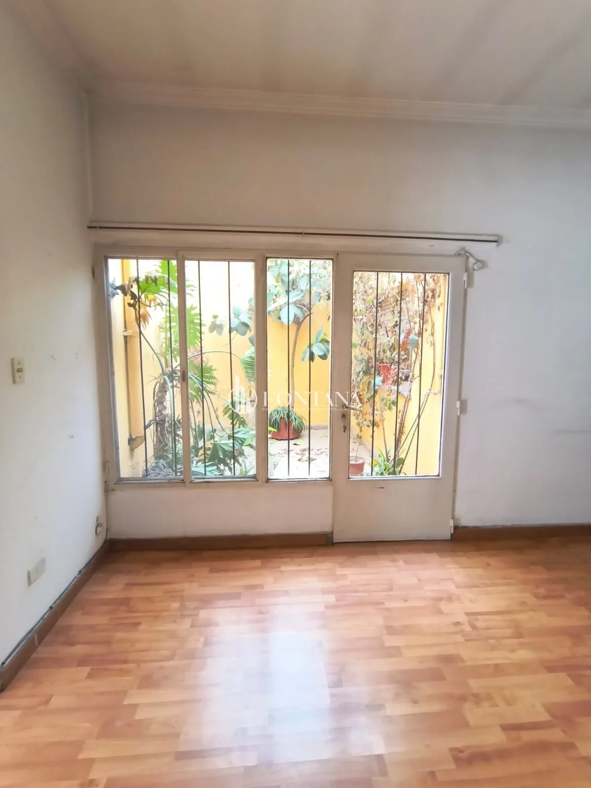 Casa en venta c/ cochera en General Roca - Imagen 5