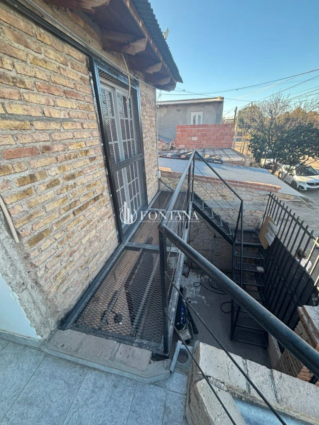 Departamento en venta c/ cochera en General Roca - Imagen 2