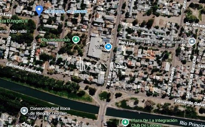 Casa en venta c/ cochera en General Roca - Imagen 2