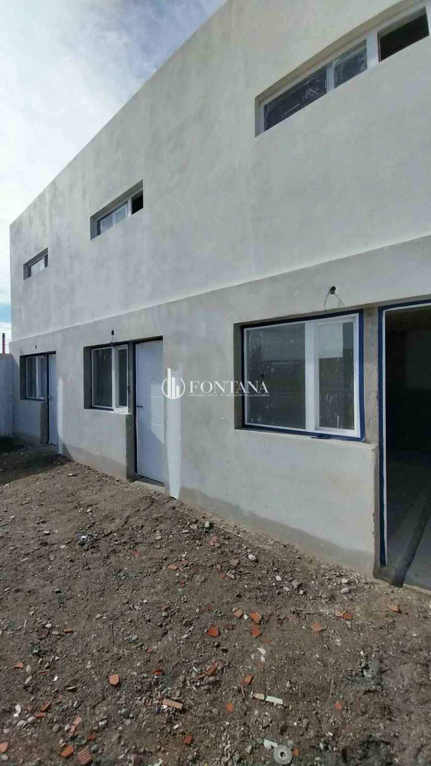 Departamento en venta c/ cochera en General Roca - Imagen 2
