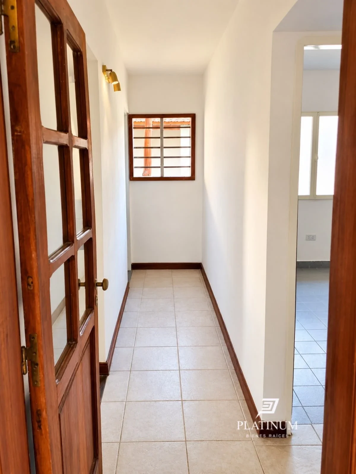 Casa en venta c/ cochera en San Carlos, zona sur, Salta - Imagen 2