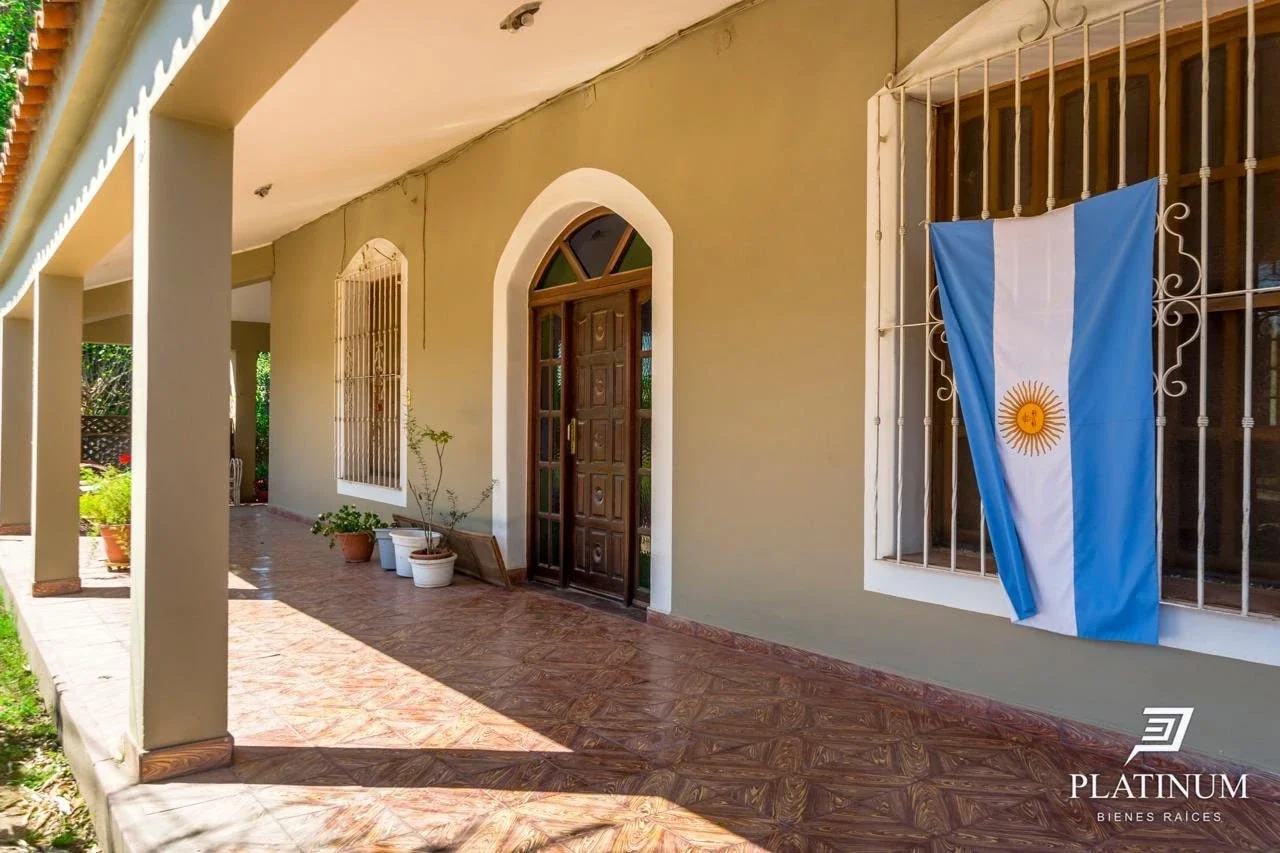 Casa con 6.200 m2 de terreno+ pileta - Imagen 3