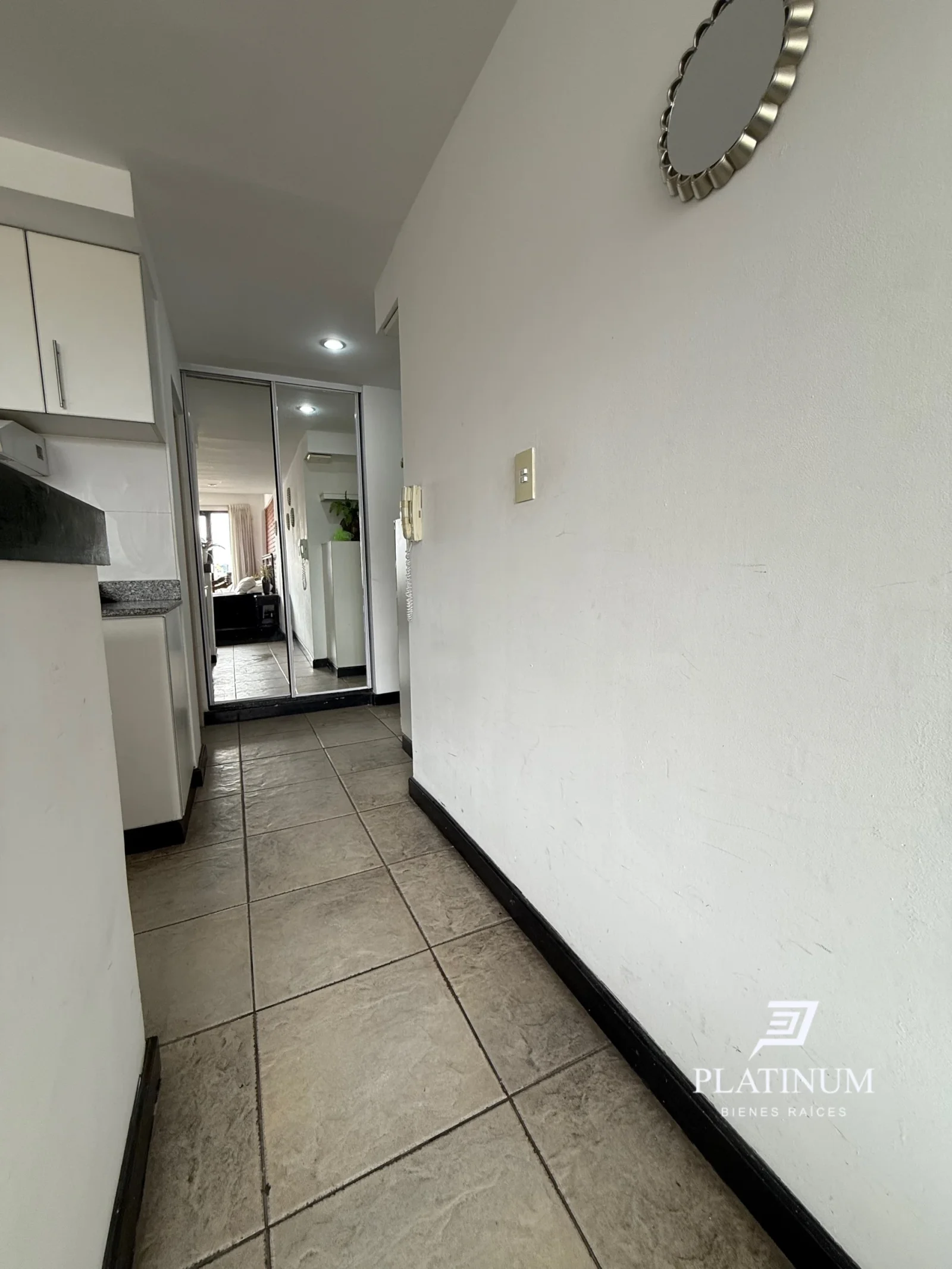 ALQUILER DEPARTAMENTO MONOAMBIENTE AMOBLADO CON BALCÓN | EXCELENTE UBICACIÓN - Imagen 5