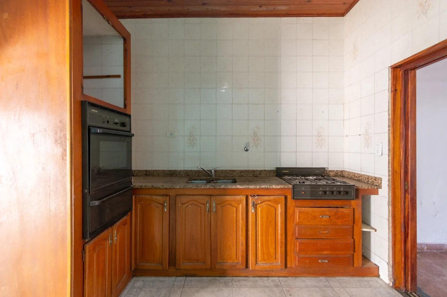 Casa 3 ambientes venta Moron - Imagen 2