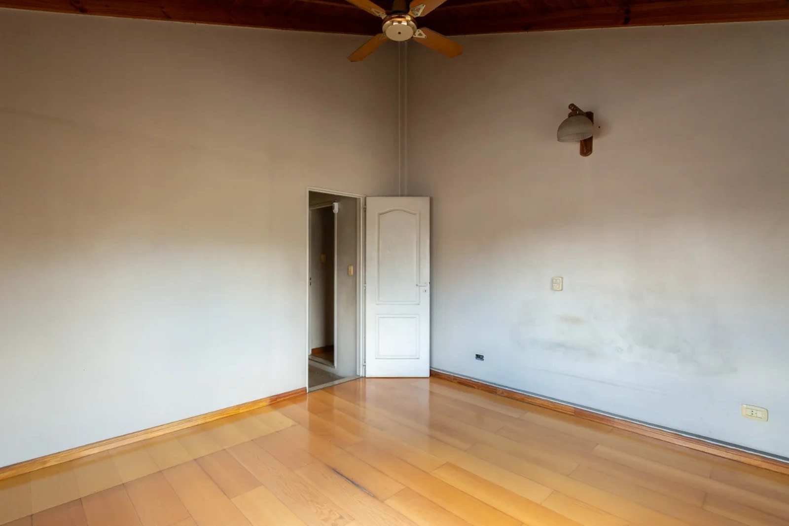 Casa 3 Ambientes Venta Santos Lugares - Imagen 3