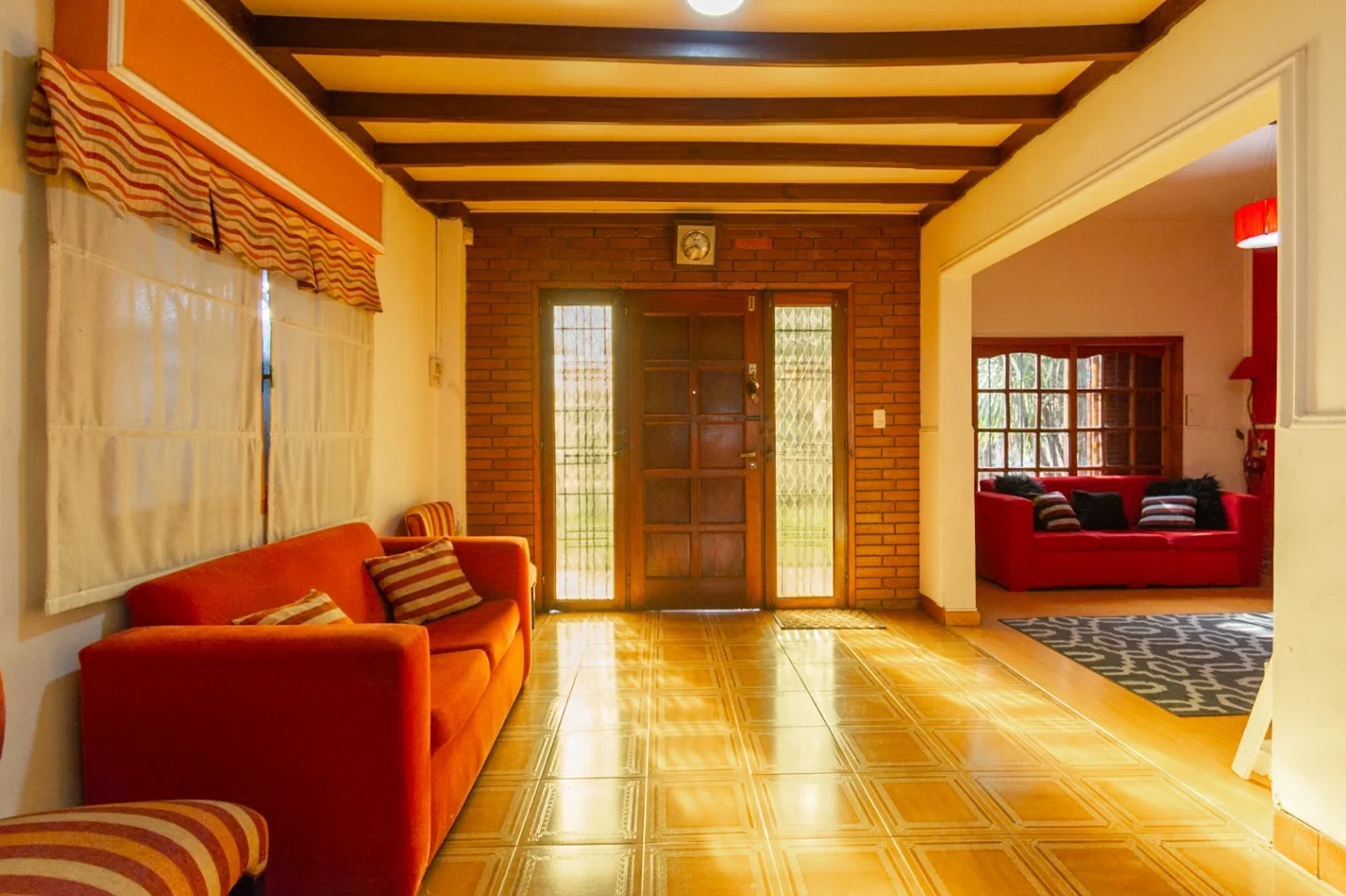 Casa en venta de 3 dormitorios c/ cochera en Isidro Casanova - Imagen 3