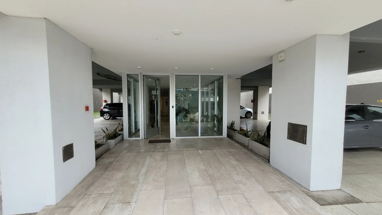 Departamento en venta c/ cochera en Santos Lugares - Imagen 1