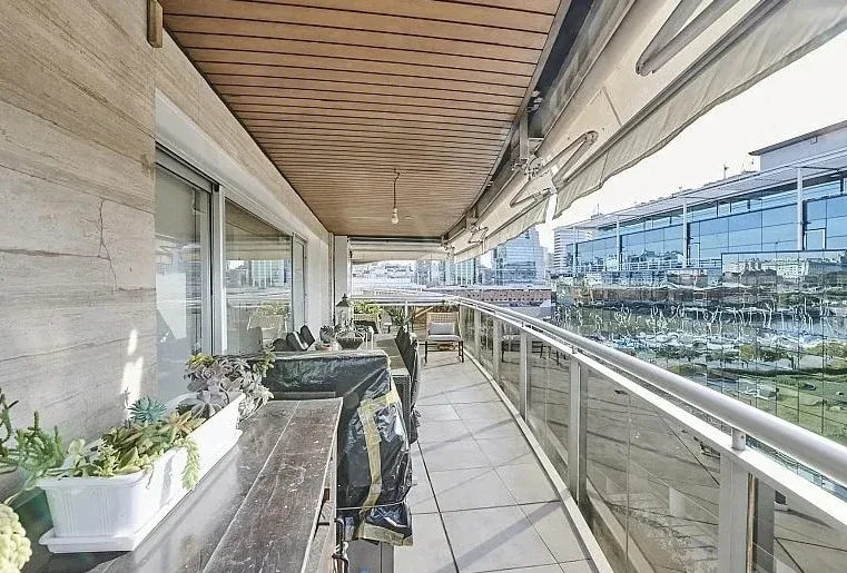 Departamento en venta c/ cochera en Puerto Madero - Imagen 3