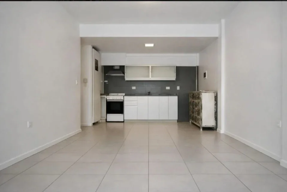 Monoambiente en alquiler c/ cochera en Villa Urquiza - Imagen 1