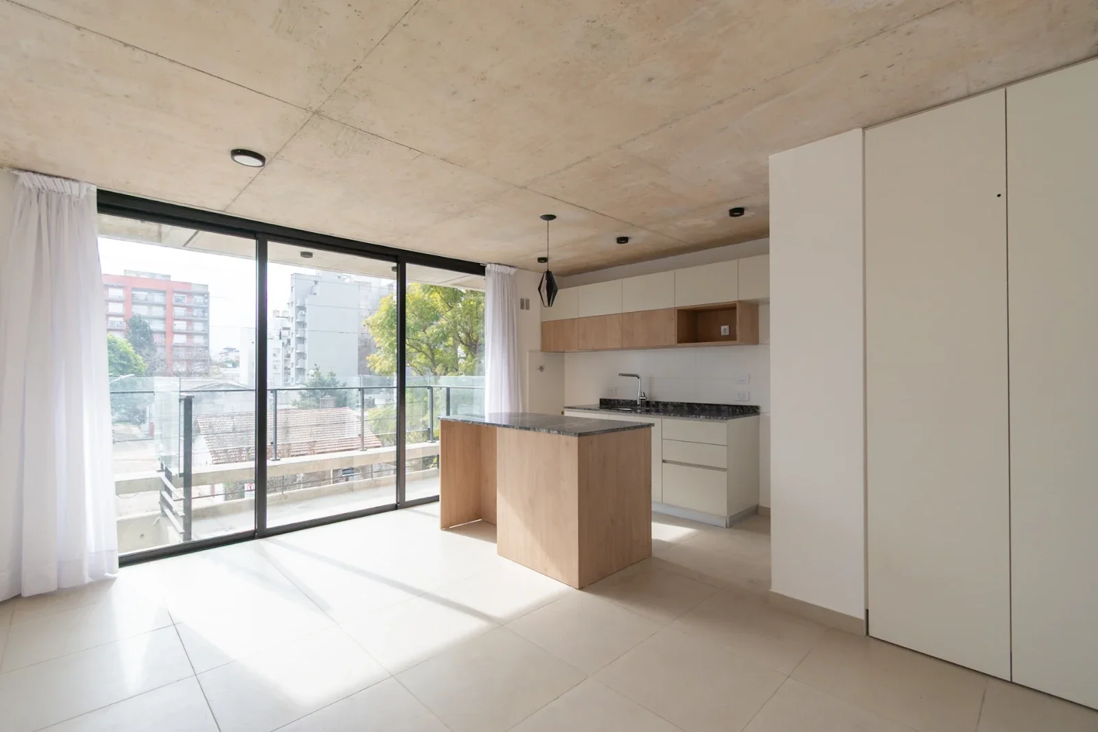 Departamento 2 ambientes venta Morón - Imagen 1