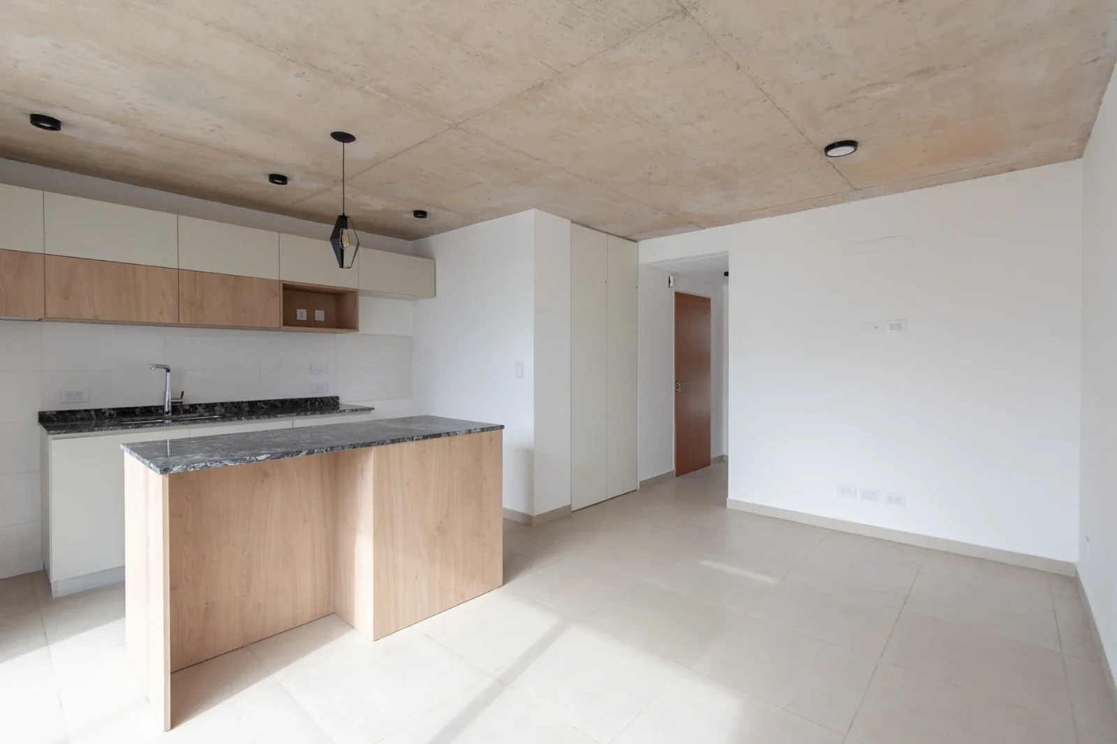 Departamento 2 ambientes venta Morón - Imagen 2