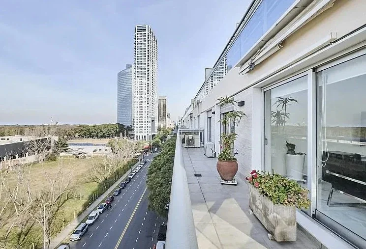 Departamento en venta c/ cochera en Puerto Madero - Imagen 1