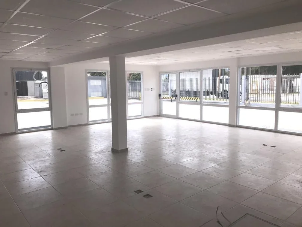 Galpón 3.600 m² + oficinas, altura 10 m - Parque Industrial Burzaco - Imagen 4