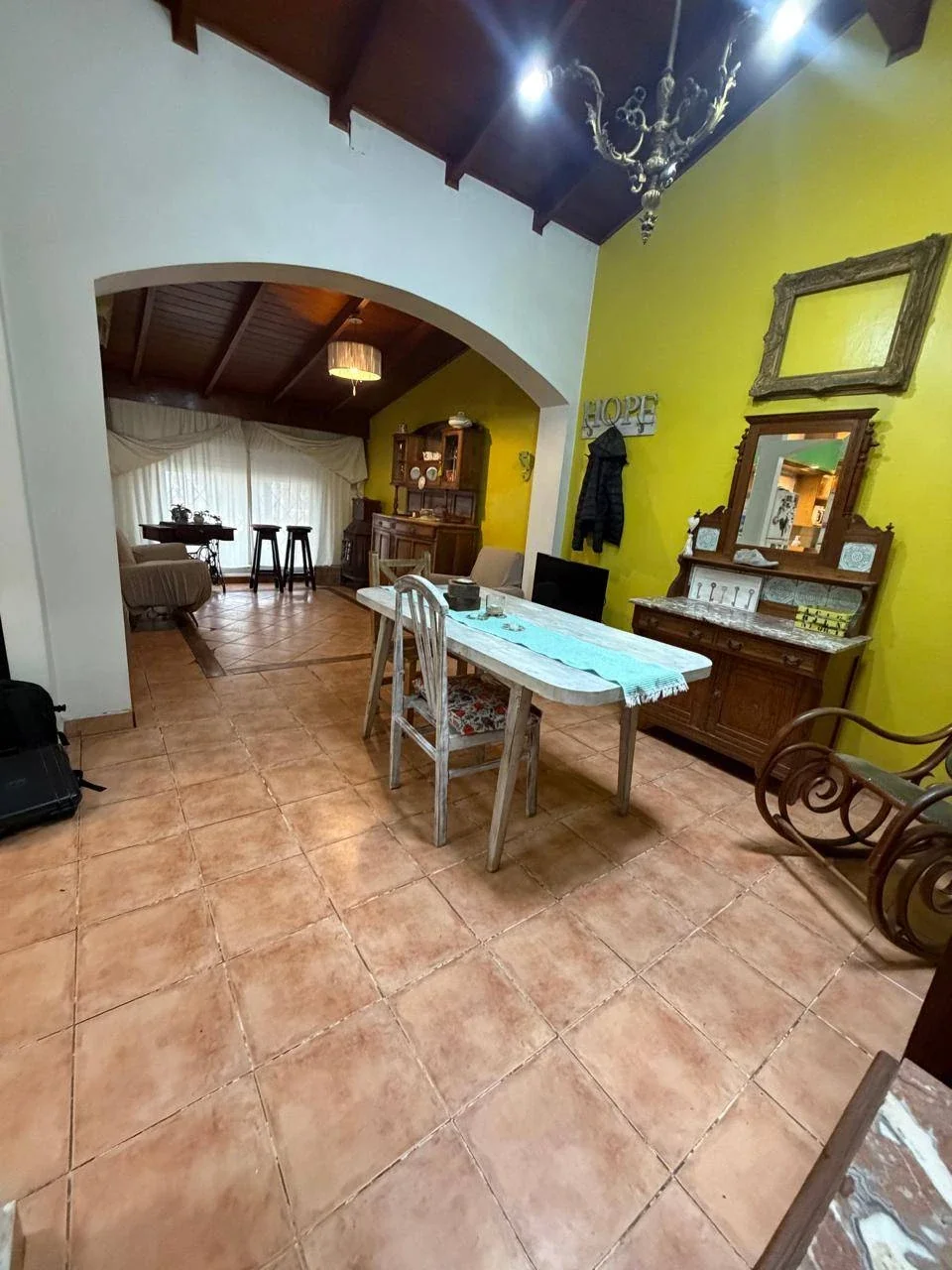 Casa en venta c/ cochera en Banfield - Imagen 5