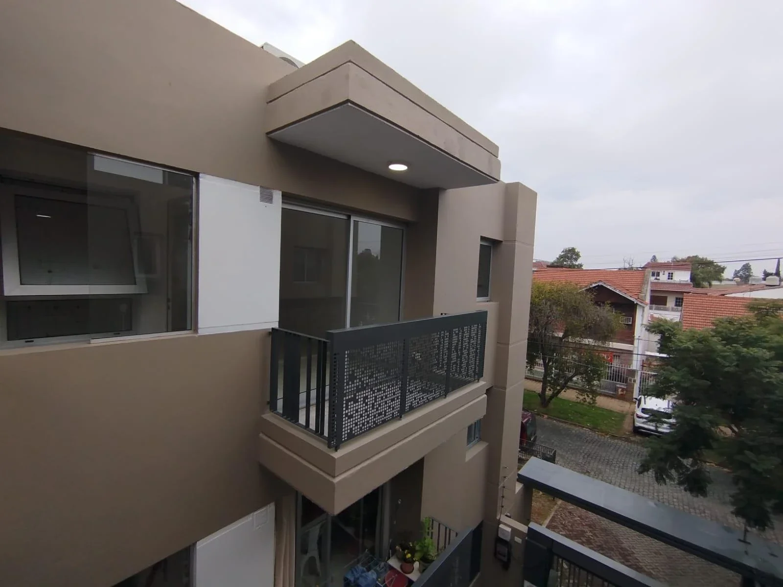 Alquiler Departamento 2 ambientes dentro de complejo en Banfield Este - Imagen 4