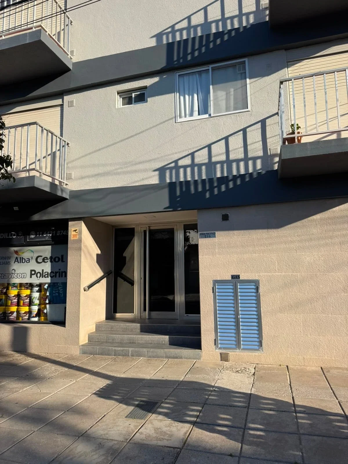 Departamento 2 amb. todos los servicios a 2 cuadras del mar en San Bernardo - Imagen 2