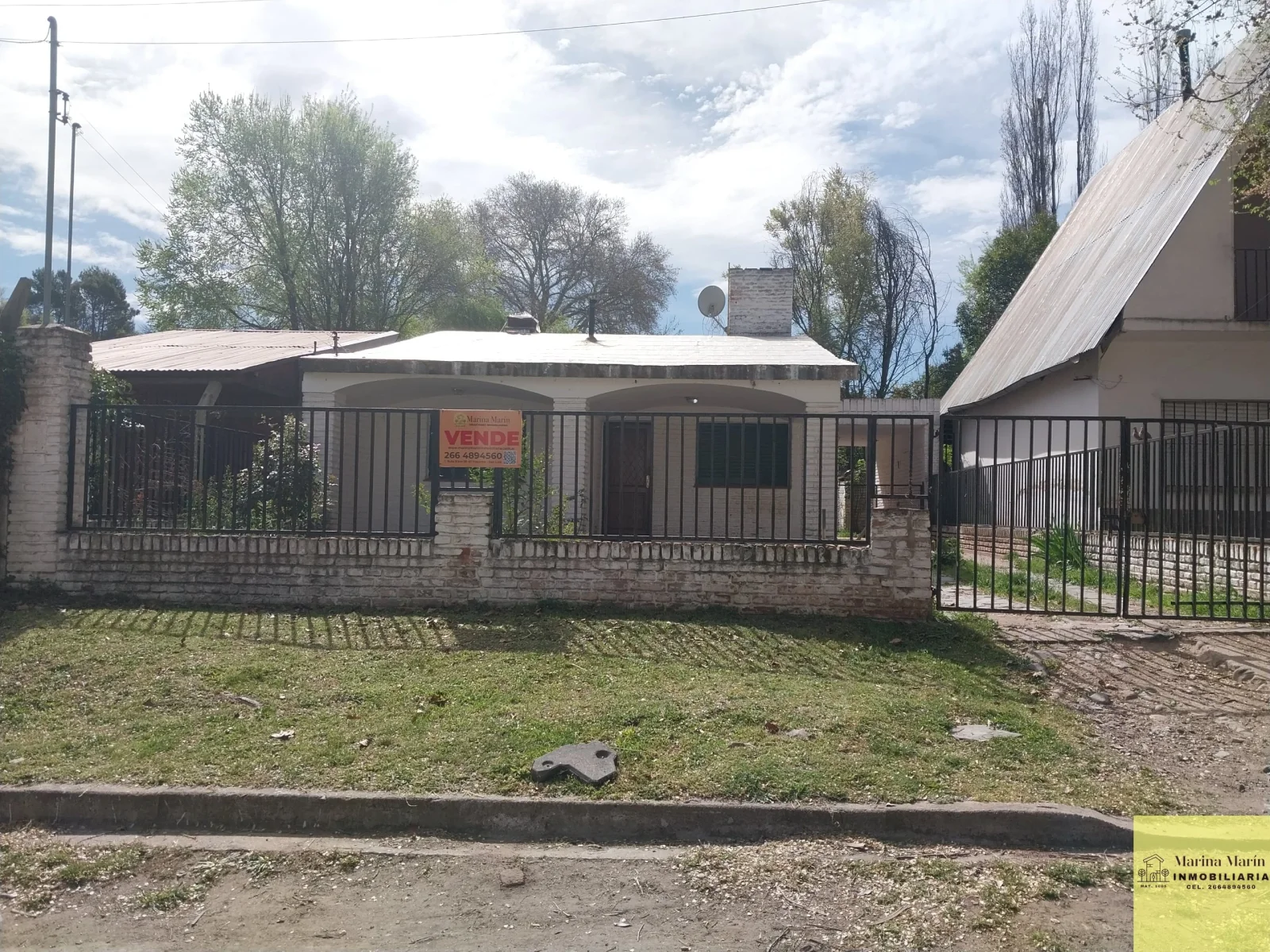 Casa en venta c/ cochera en El Trapiche - Imagen 2