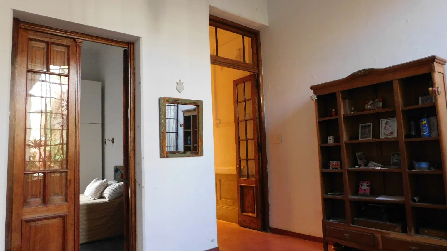 Casa 4 ambientes remodelados + patio + atellier con patios en venta en Barracas - Imagen 3