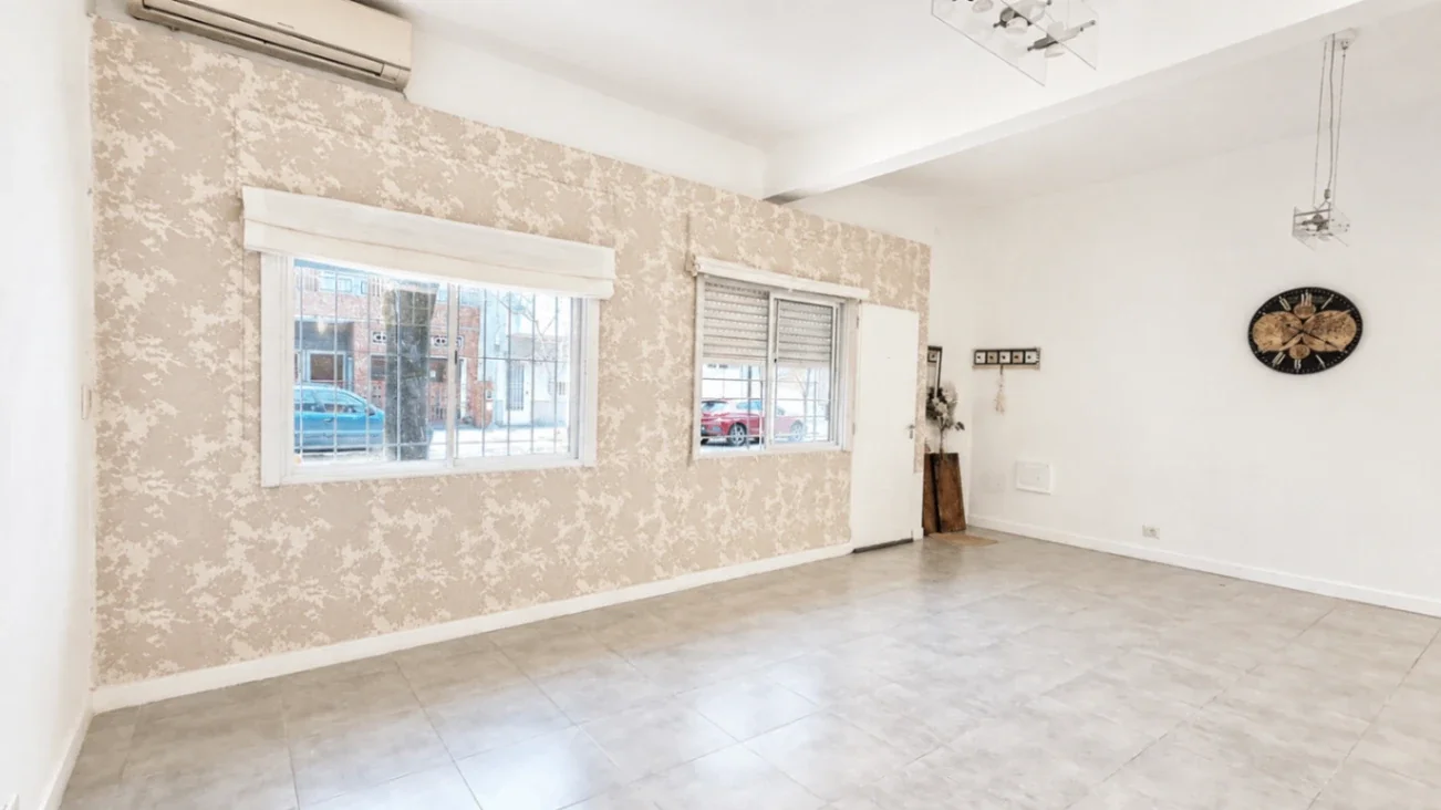 Oportunidad en Villa del Parque! PH de 4 Ambientes con Patio, Parrilla y Terraza - Imagen 2