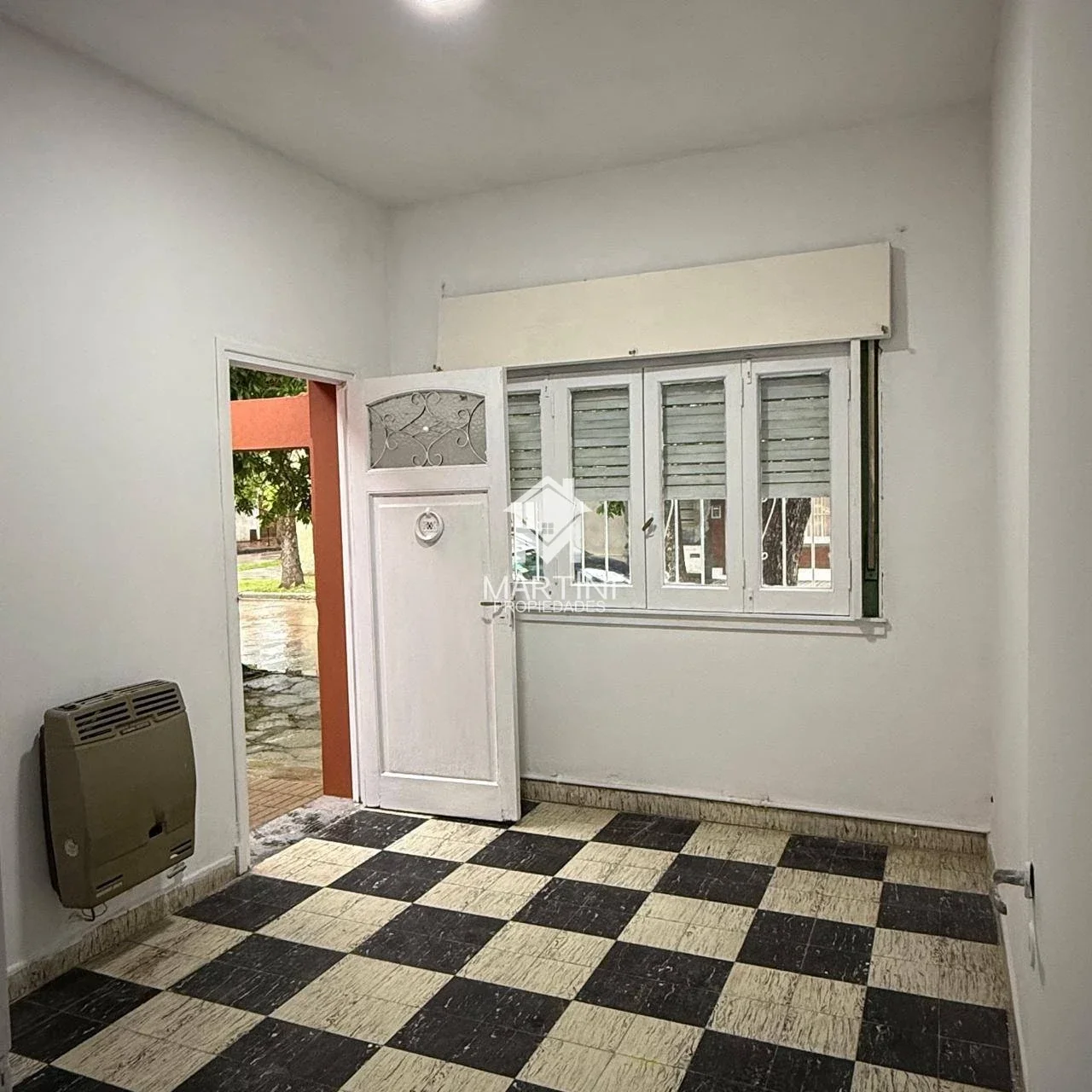 Casa en alquiler c/ cochera en Mercedes Bs As - Imagen 2