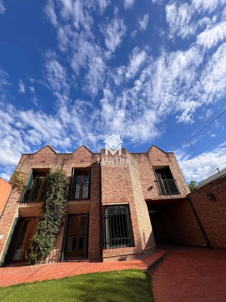 Casa en venta c/ cochera en Mercedes - Imagen 1