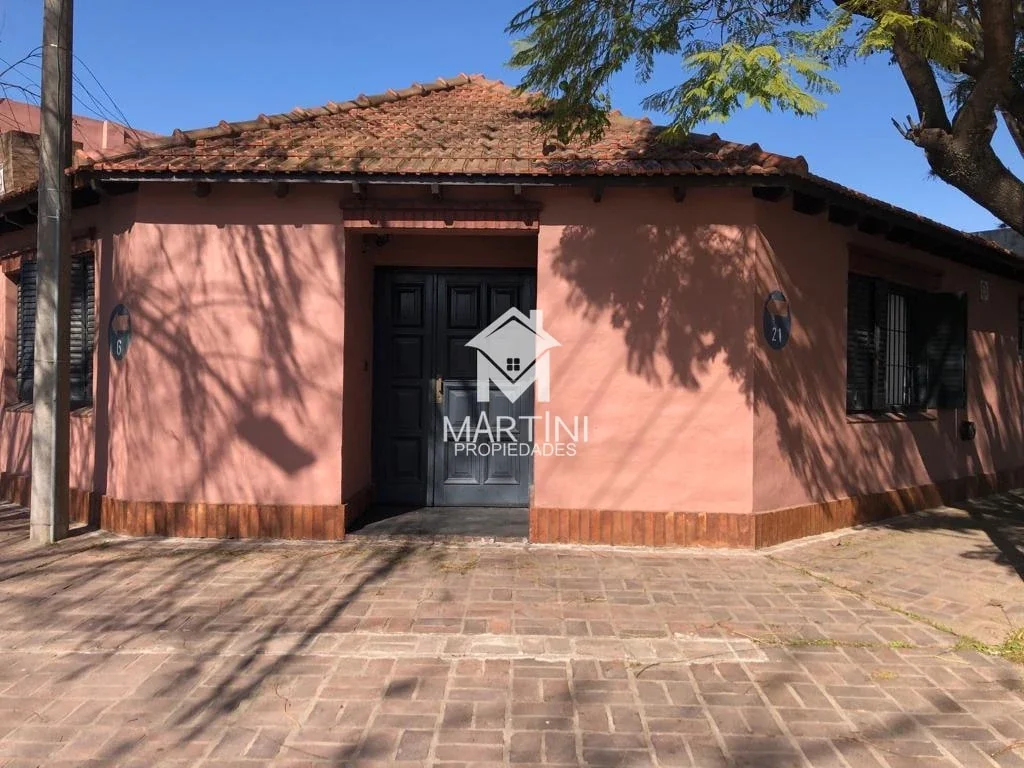 Casa en venta c/ cochera en Mercedes - Imagen 2