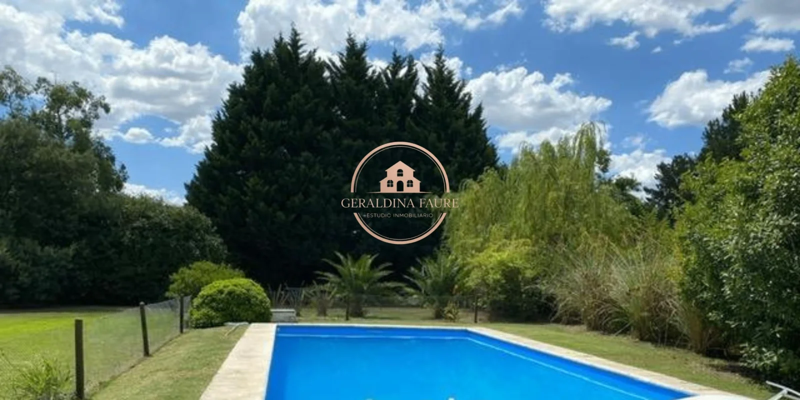 Casa en venta c/ cochera en Santa Catalina - Imagen 3